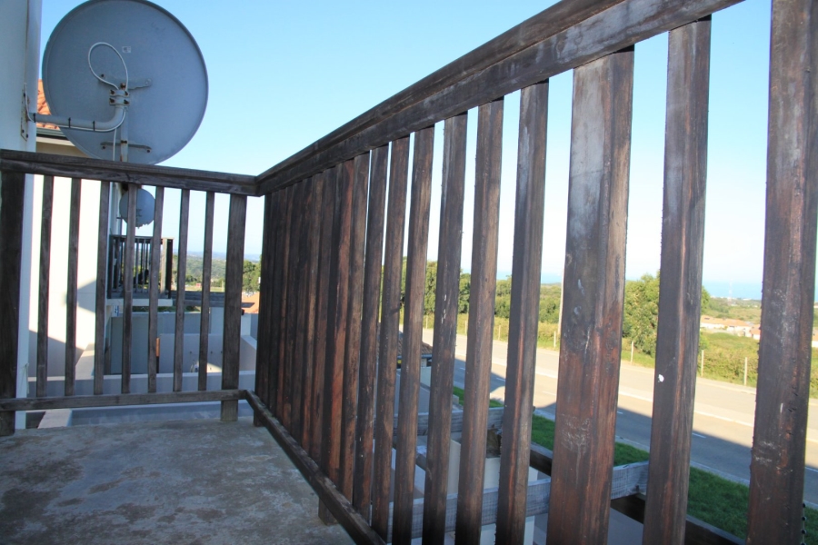 2 Bedroom Property for Sale in Kidds Beach Eastern Cape